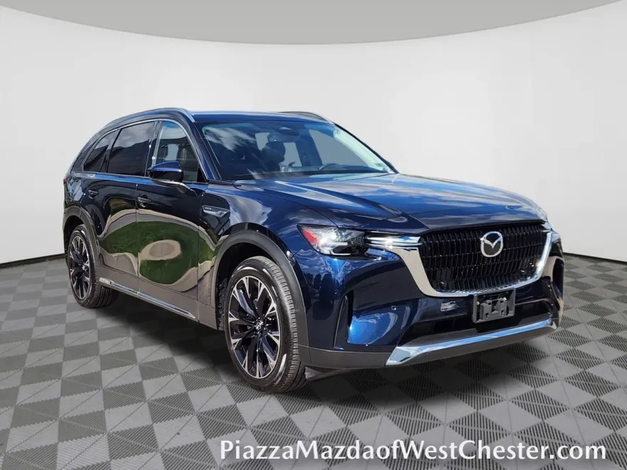2024 Mazda CX-90 Premium photo 1