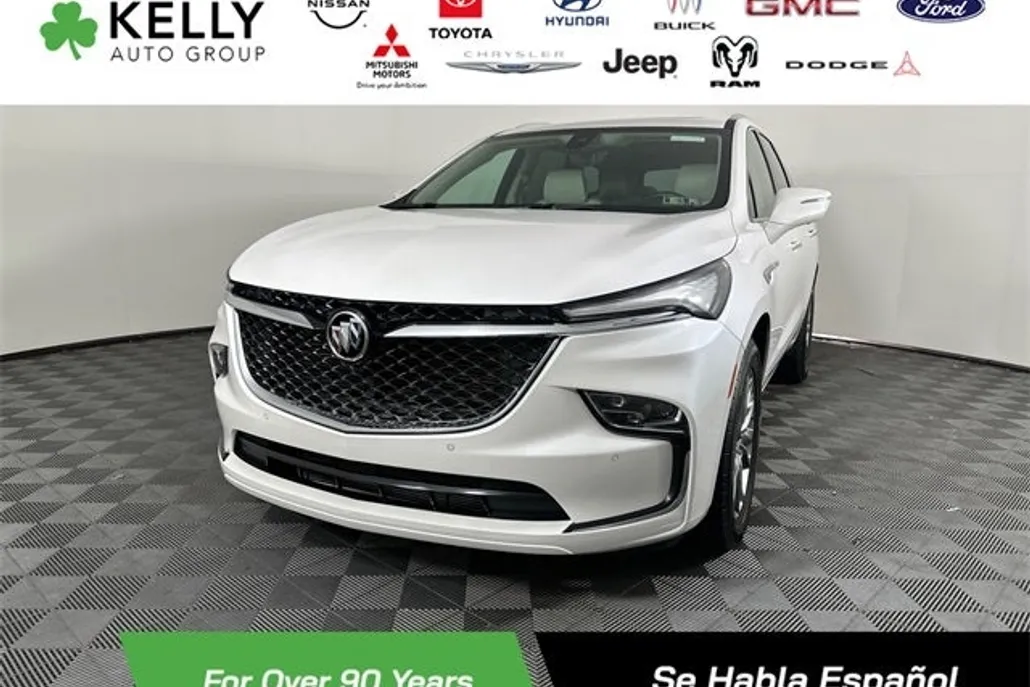 2022 Buick Enclave Avenir photo 1