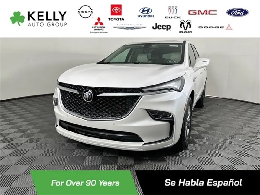 2022 Buick Enclave Avenir photo 1