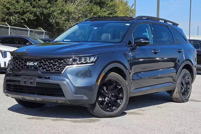 2023 Kia Sorento X-Line S photo 1