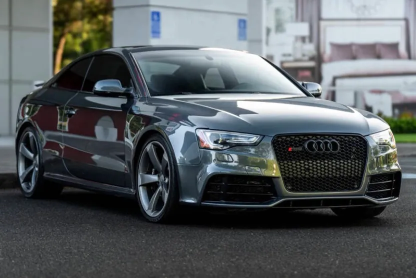 2014 Audi RS 5 photo 1