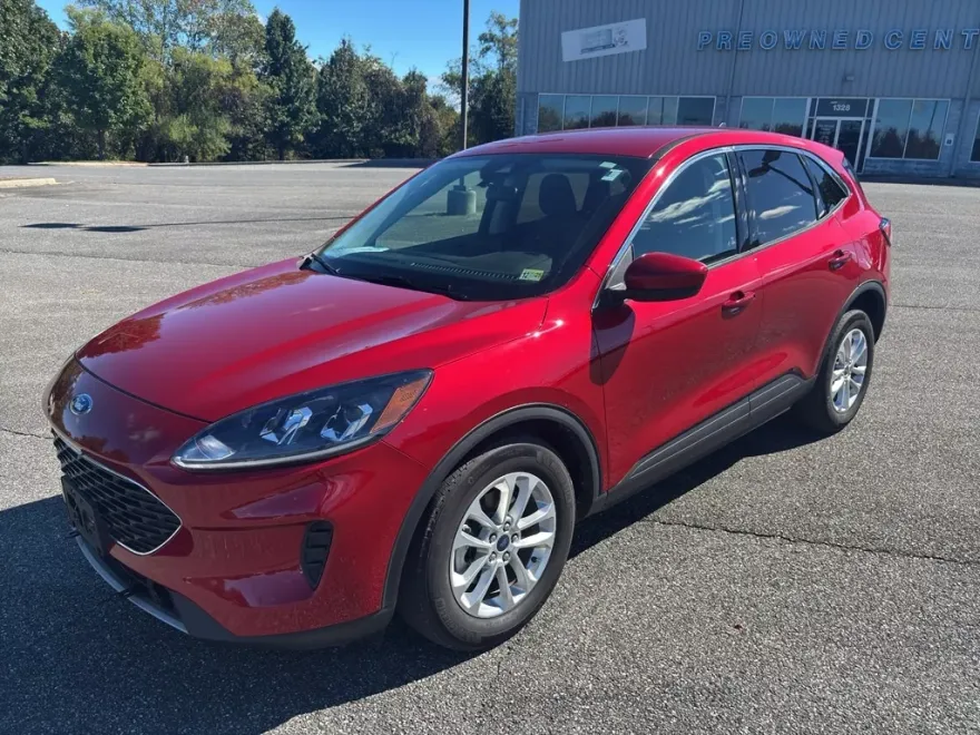 2021 Ford Escape Hybrid SE photo 1