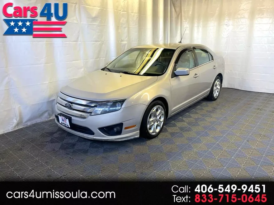 2010 Ford Fusion SE photo 1