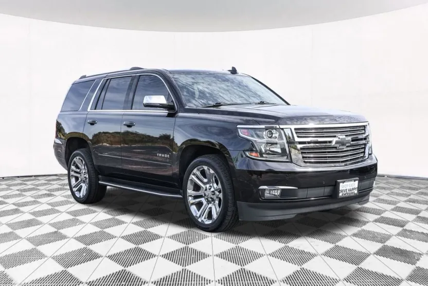 2020 Chevrolet Tahoe Premier photo 1