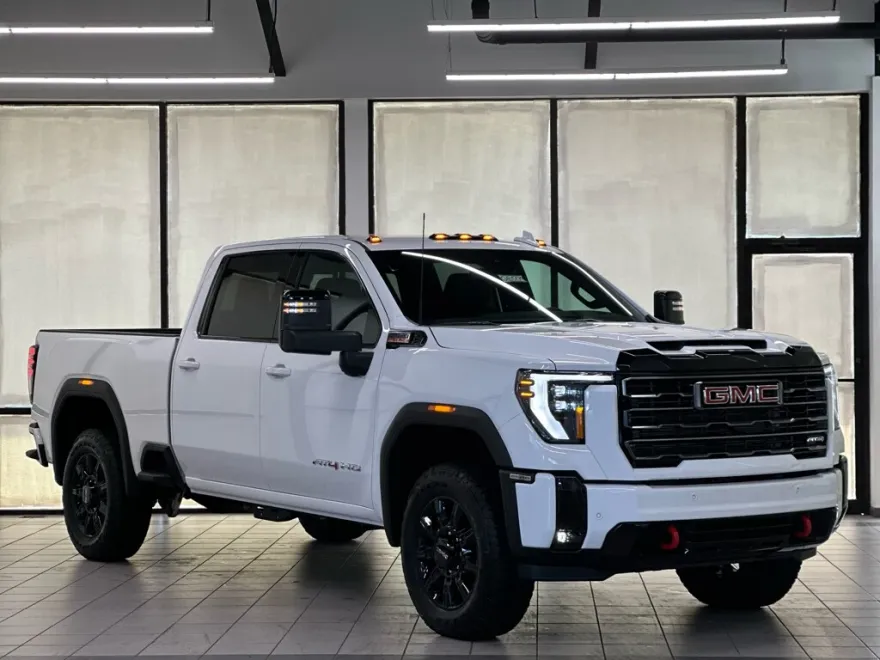 2026 Gmc Sierra 2500 HD AT4 photo 1
