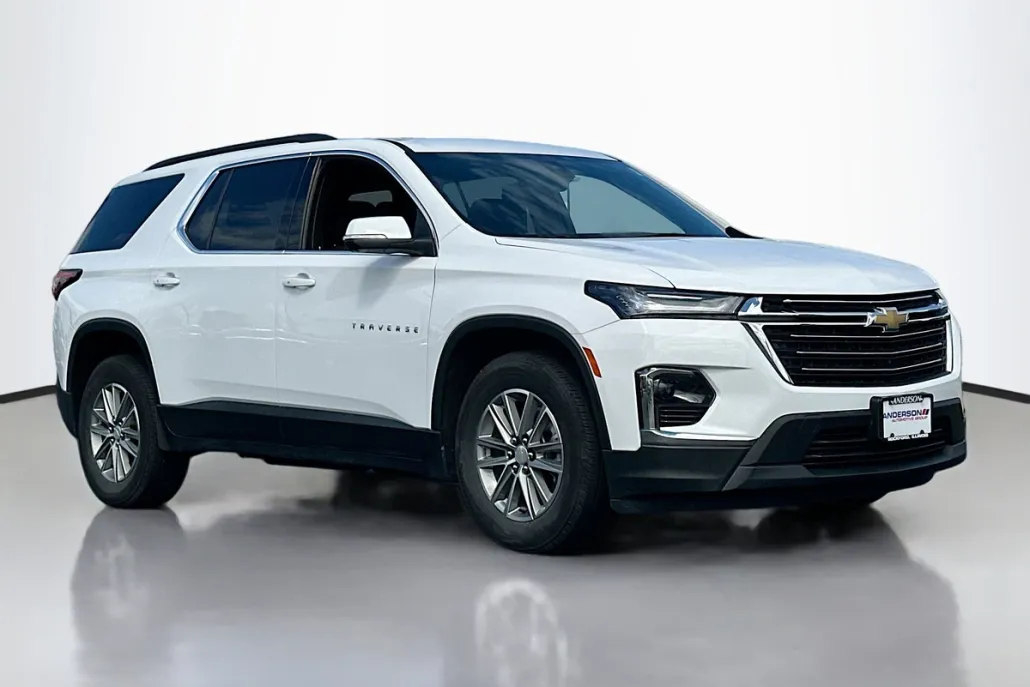 2022 Chevrolet Traverse Cloth 1LT photo 1