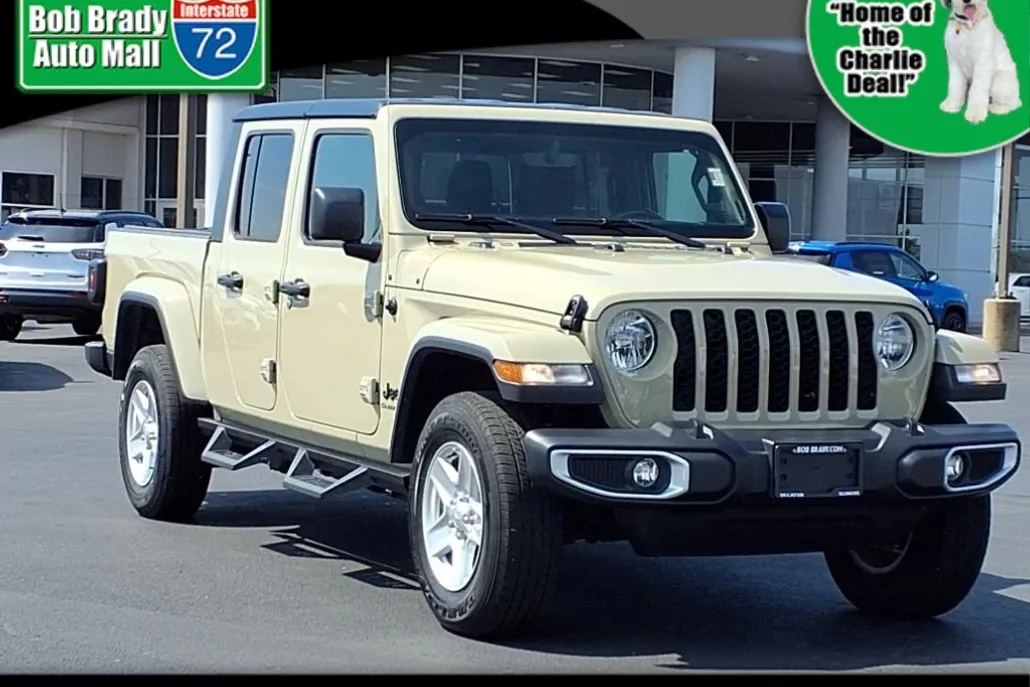 2022 Jeep Gladiator Sport photo 1