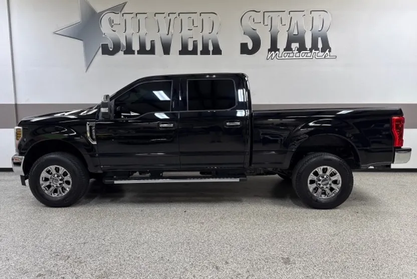 2019 Ford F-250 XLT photo 1