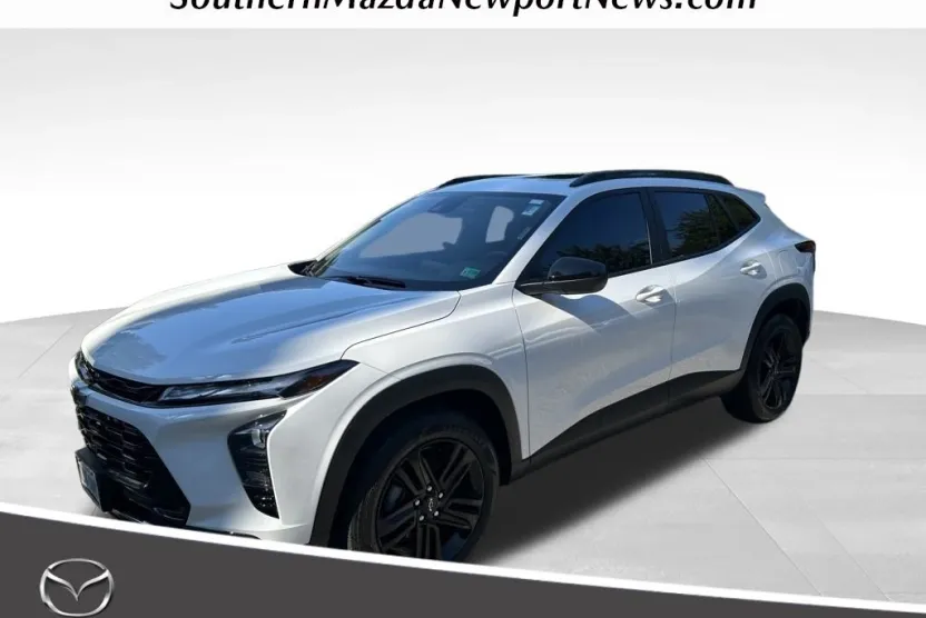 2024 Chevrolet Trax ACTIV photo 1