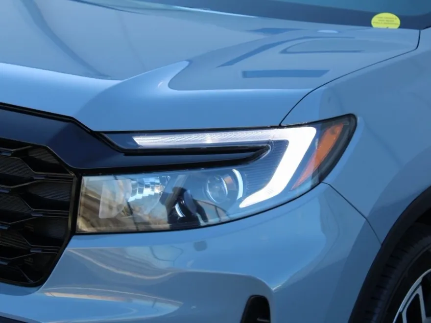 2022 Honda Passport Elite photo 1