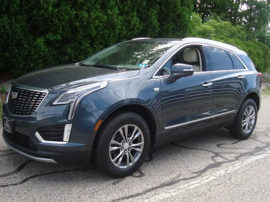 2021 Cadillac XT5 Premium Luxury photo 1