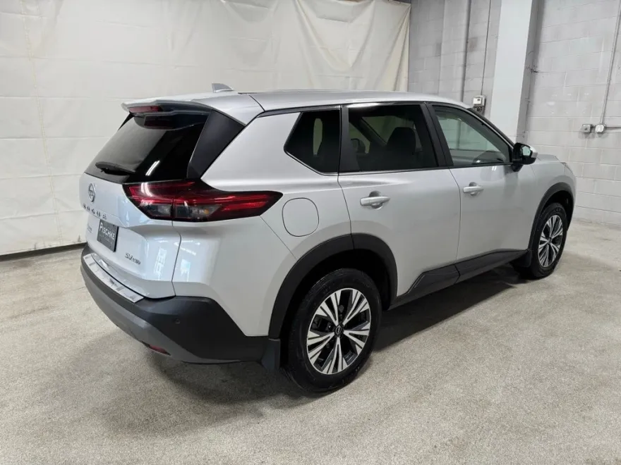 2023 Nissan Rogue SV AWD photo 12