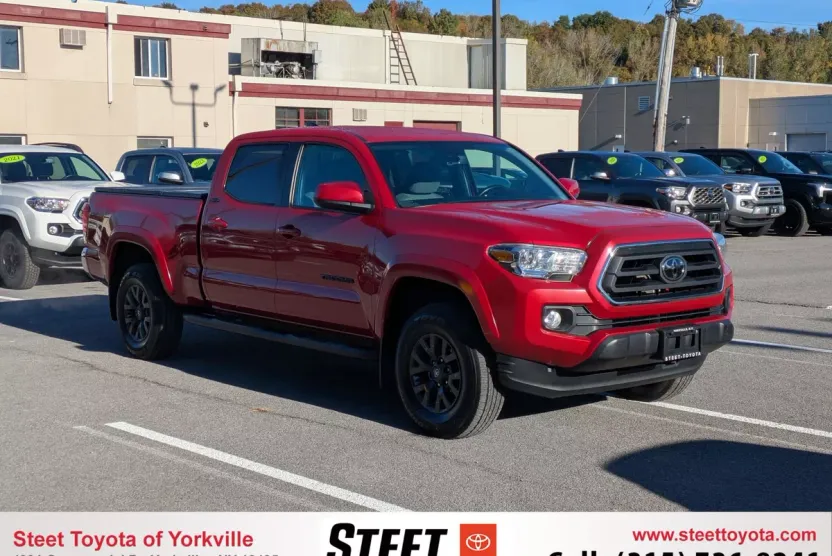 2022 Toyota Tacoma SR5 V6 photo 1