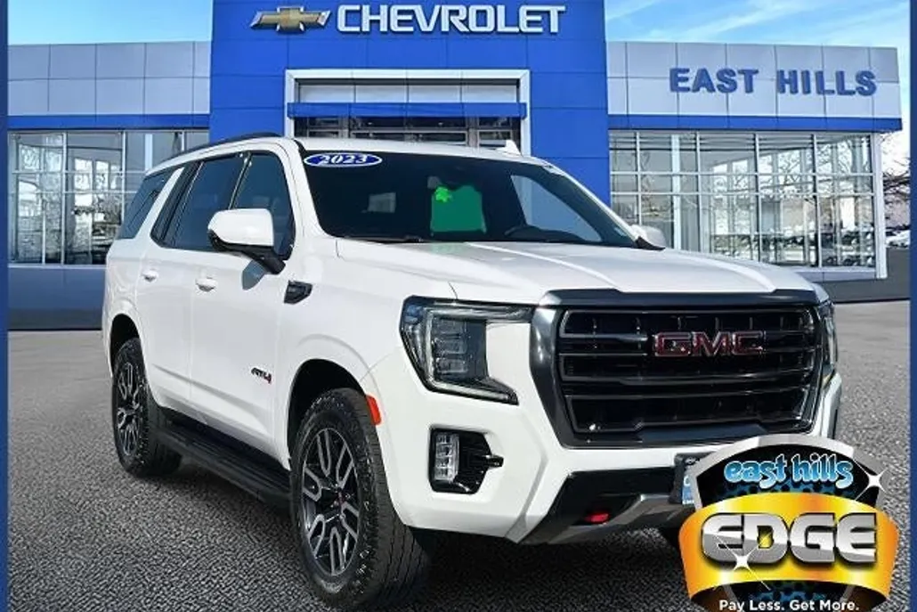 2023 Gmc Yukon AT4 photo 1