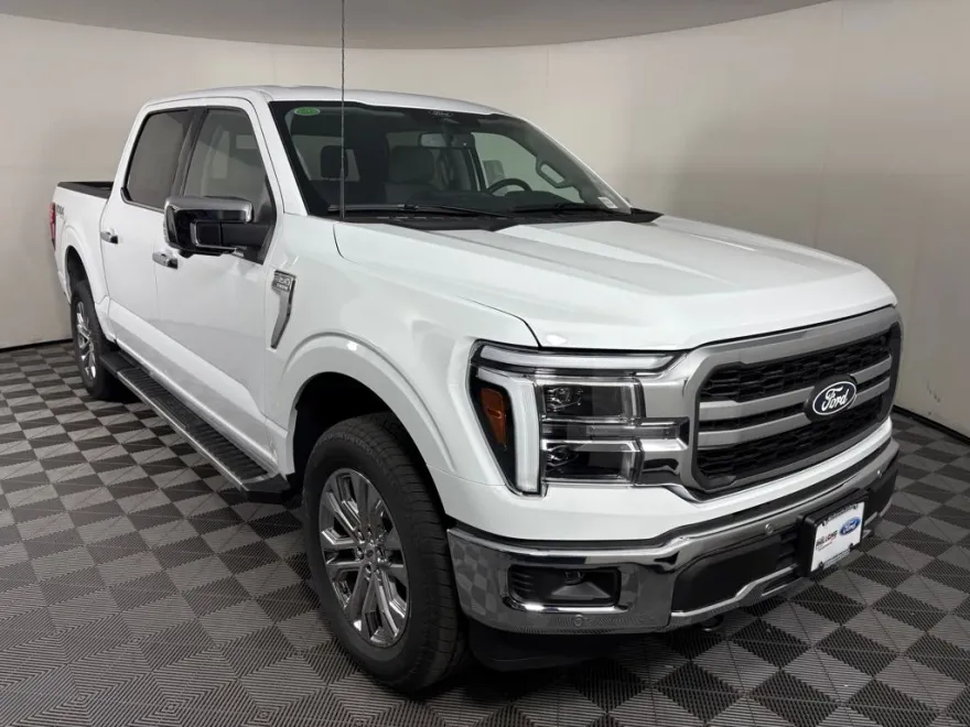 2025 Ford F-150 Lariat photo 1
