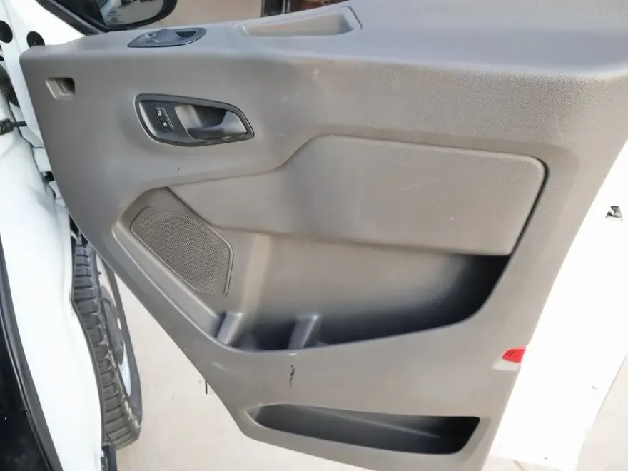 2021 Ford Transit Cargo Van photo 1