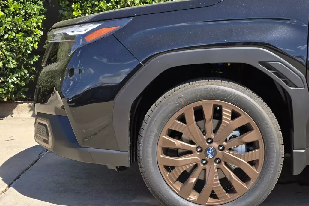 2025 Subaru Forester Sport photo 1