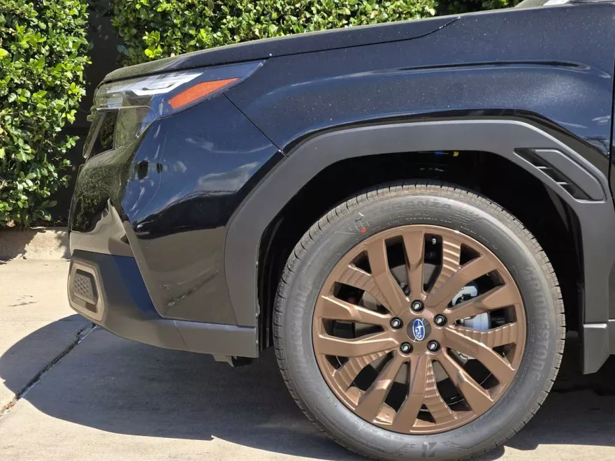 2025 Subaru Forester Sport photo 1