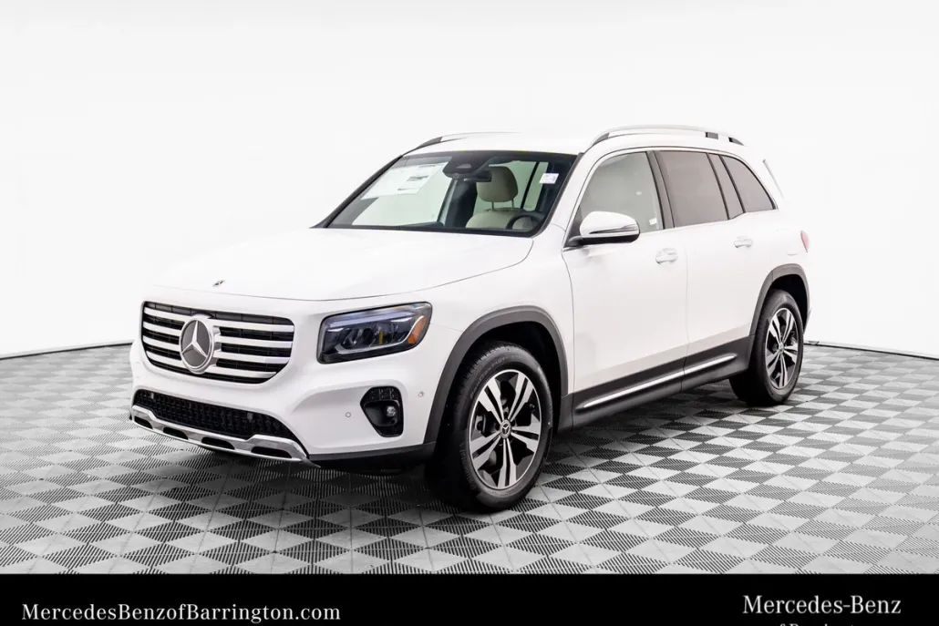 2025 Mercedes Benz GLB 250 4MATIC photo 1
