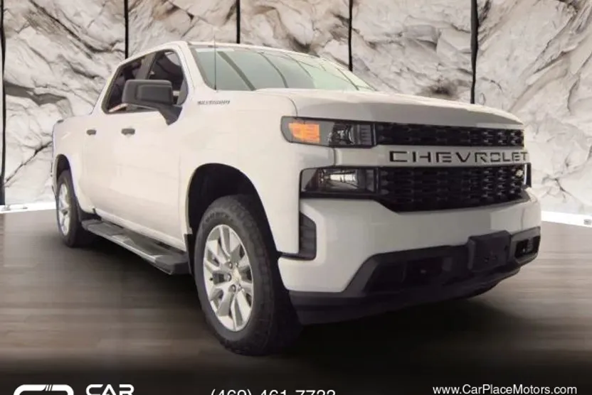 2020 Chevrolet Silverado 1500 Custom photo 1