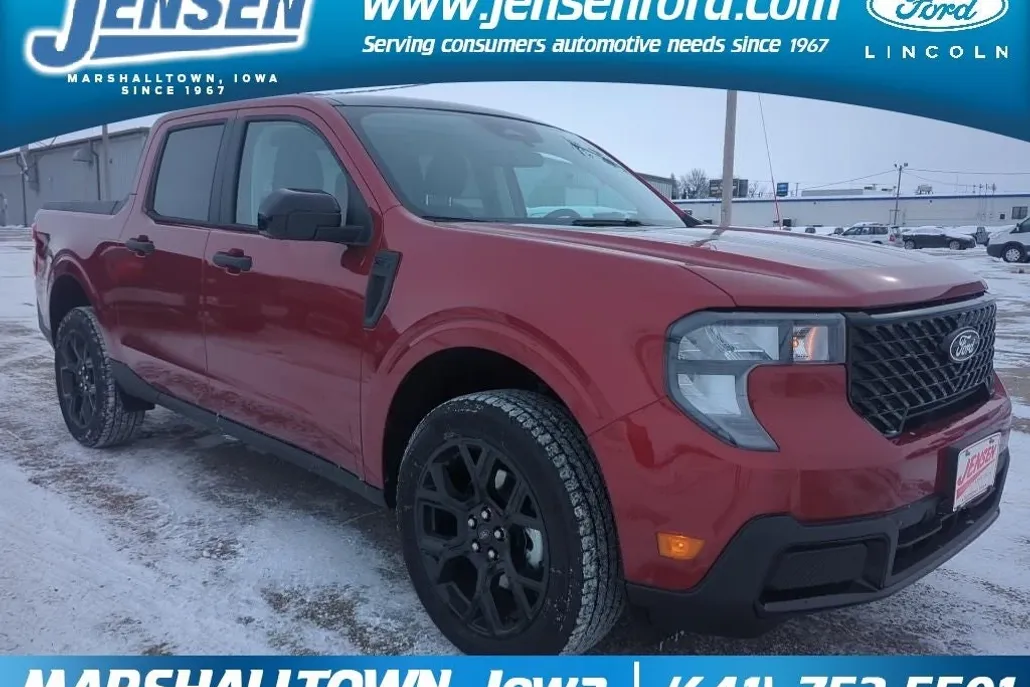 2025 Ford Maverick XLT photo 1