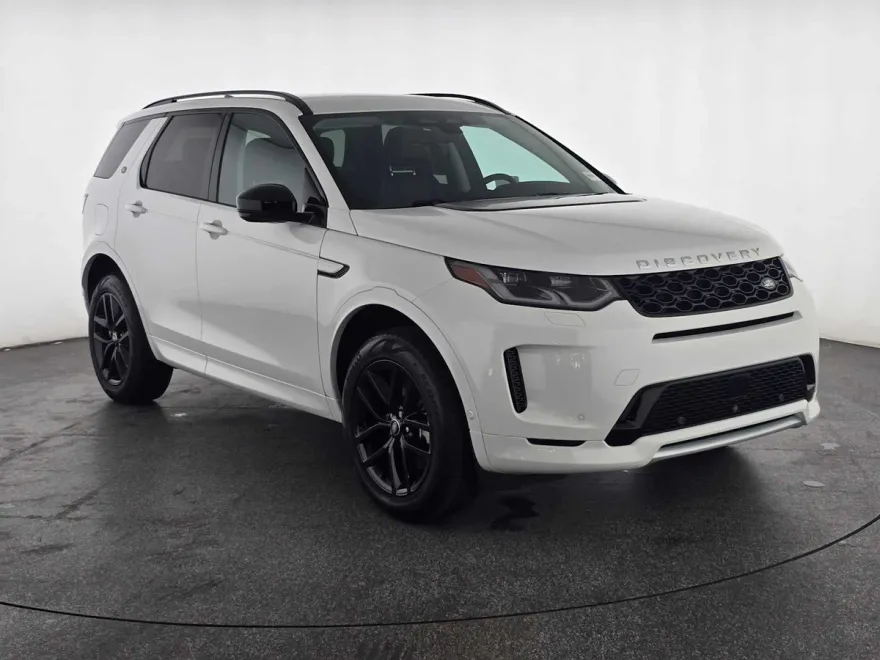 2025 Land Rover Discovery Sport S photo 1