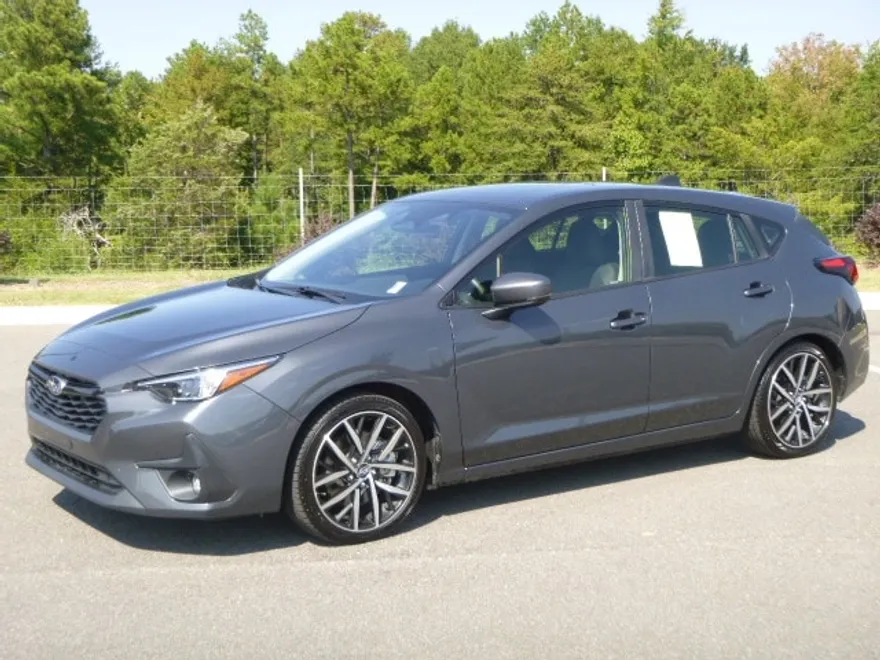 2024 Subaru Impreza Sport photo 1