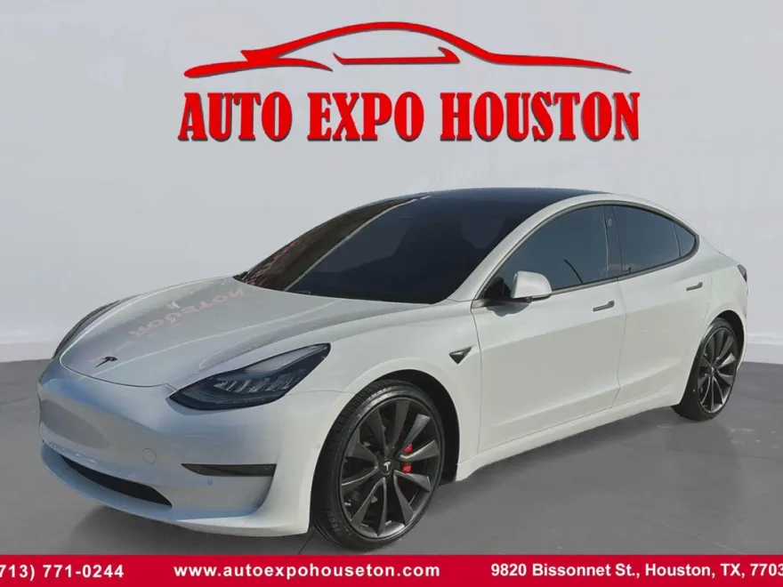 2018 Tesla Model 3 Performance photo 1