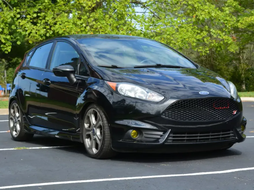 2017 Ford Fiesta ST photo 1