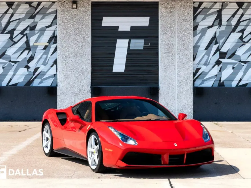 2017 Ferrari 488 GTB photo 1