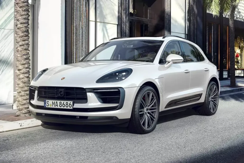 2025 Porsche Macan S photo 1