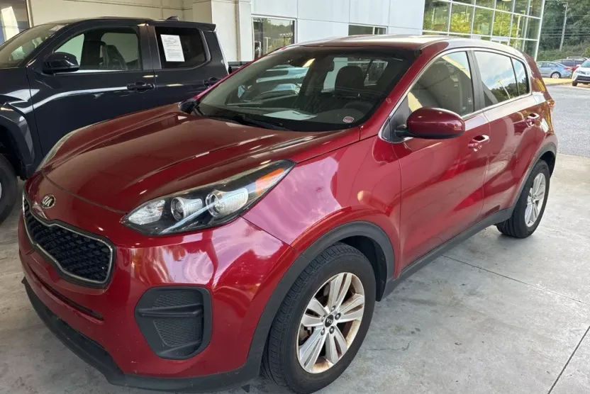 2017 Kia Sportage LX photo 1