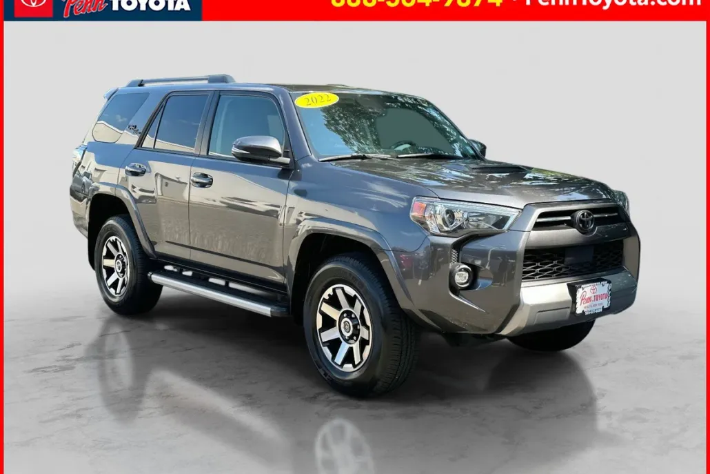 2022 Toyota 4Runner TRD photo 1