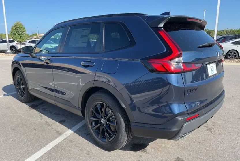 2026 Honda CR-V Hybrid Sport-L photo 1