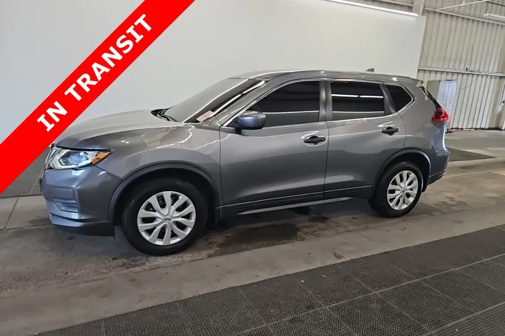 2020 Nissan Rogue S photo 1