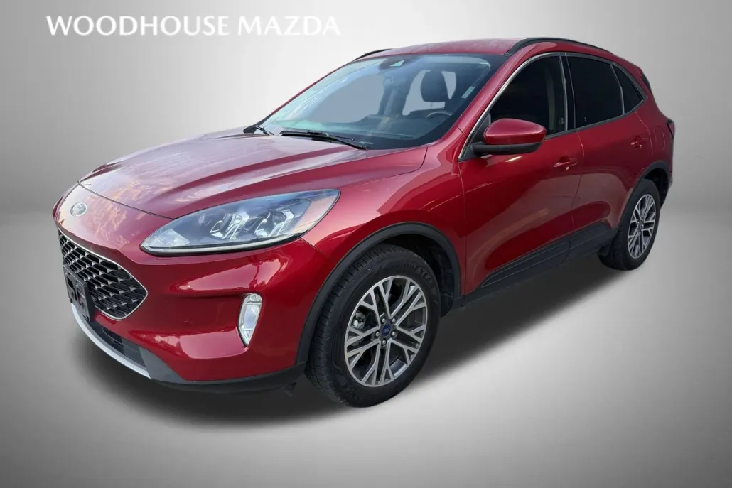 2020 Ford Escape SEL photo 1