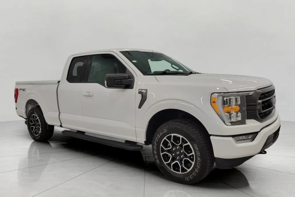 2021 Ford F-150 XLT photo 1