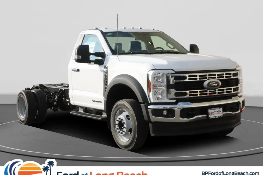 2024 Ford F-550 XL photo 1