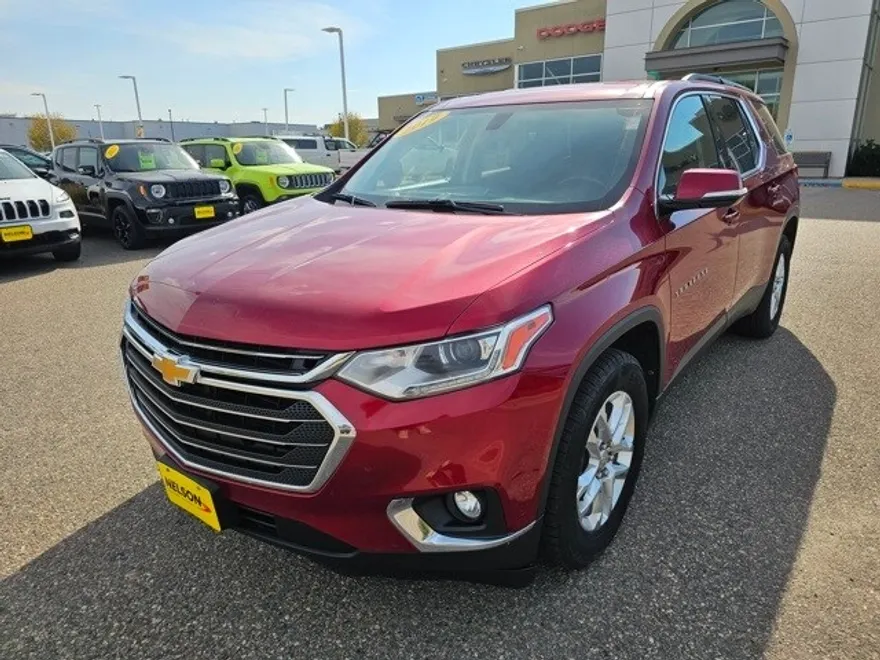 2019 Chevrolet Traverse Cloth 1LT photo 1