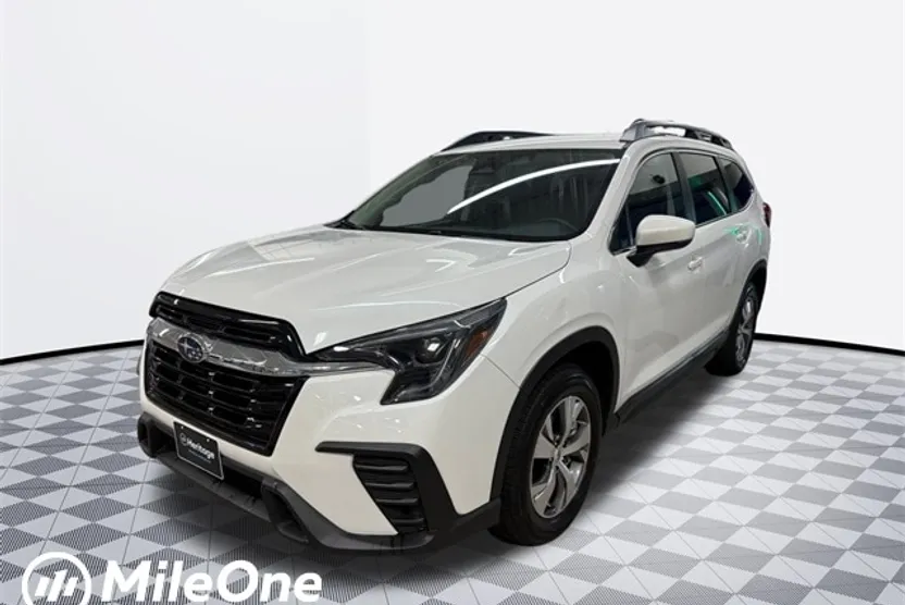 2024 Subaru Ascent Premium photo 1