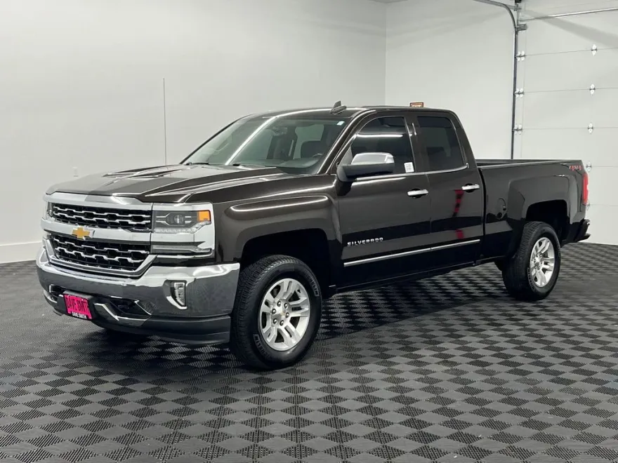 2018 Chevrolet Silverado 1500 LTZ photo 1