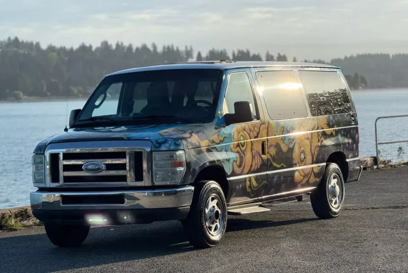 2013 Ford E-150 photo 1
