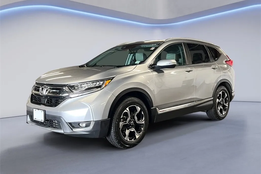 2017 Honda CR-V Touring photo 1