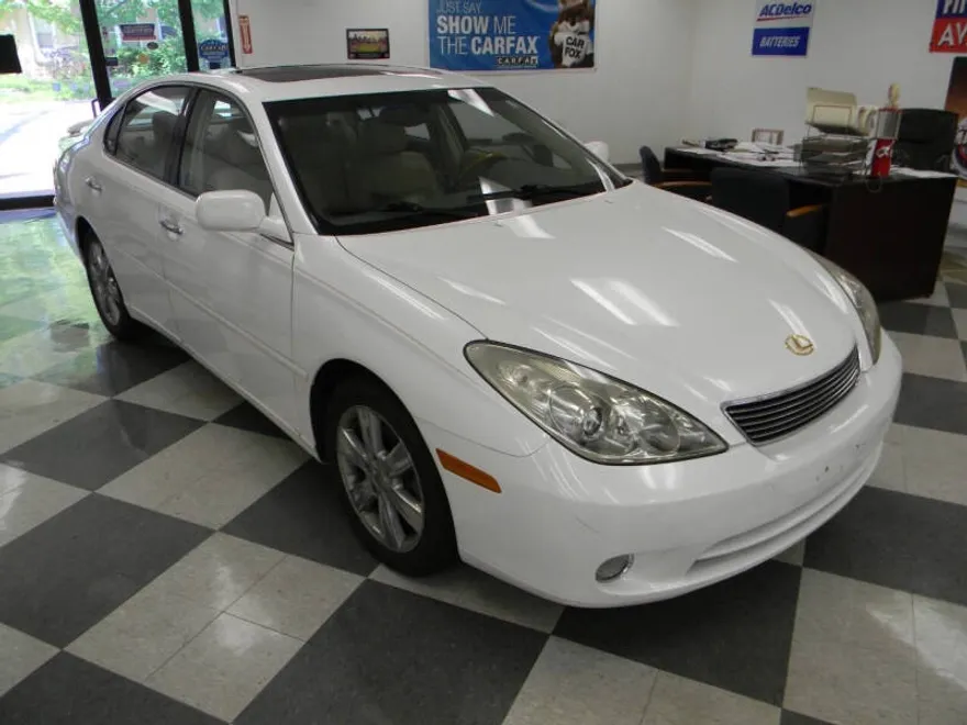 2005 Lexus ES 330 photo 1