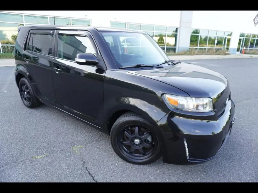 2008 Scion xB photo 1