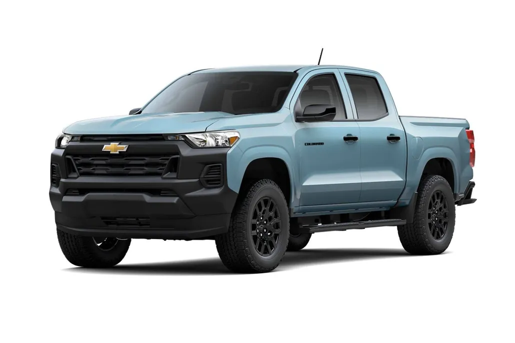 2025 Chevrolet Colorado LT photo 1
