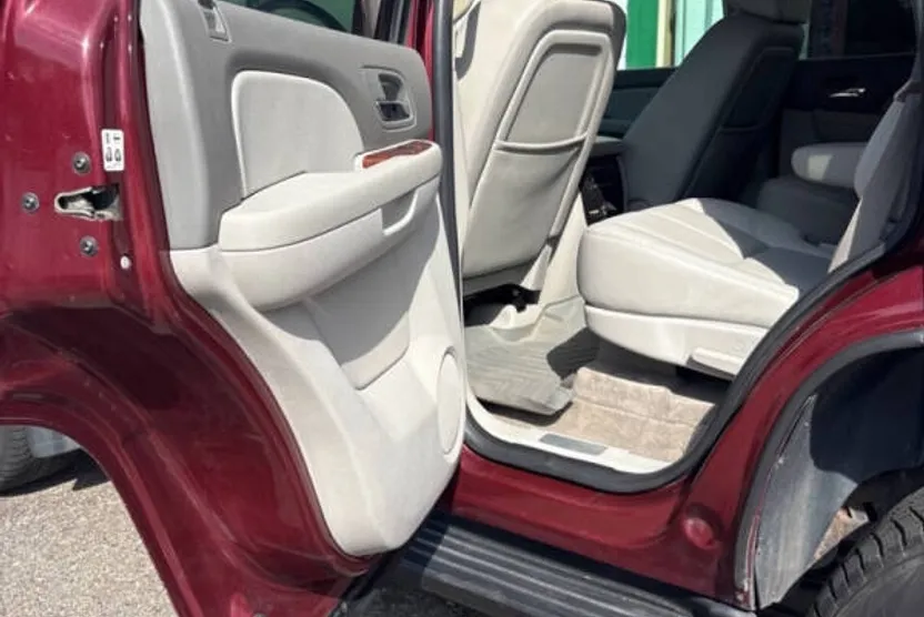 2008 Chevrolet Tahoe LS photo 1
