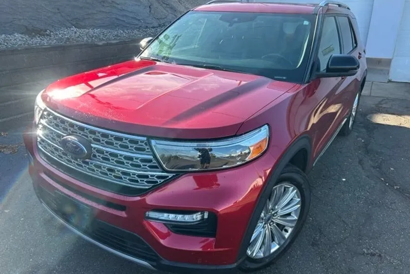 2020 Ford Explorer Limited photo 1