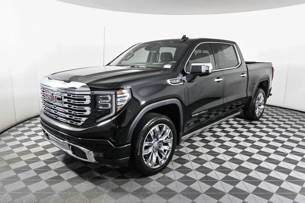 2025 Gmc Sierra 1500 Denali photo 1