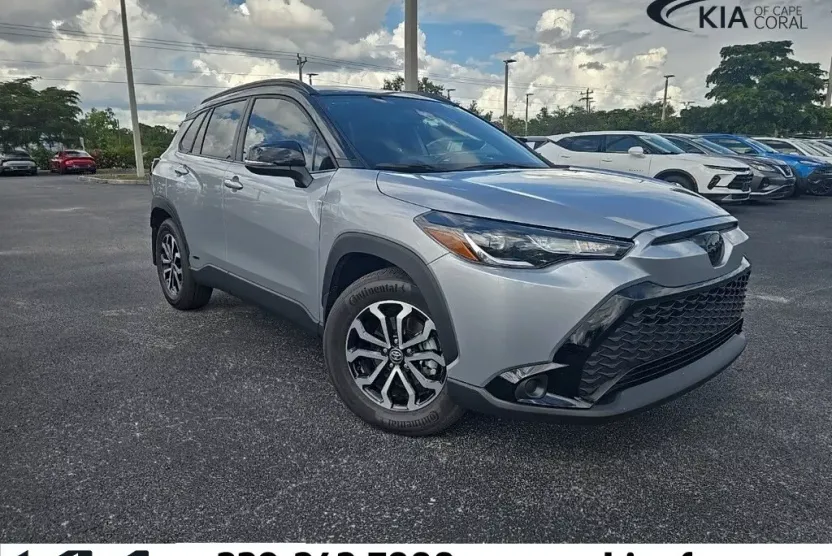 2024 Toyota Corolla Hybrid SE photo 1